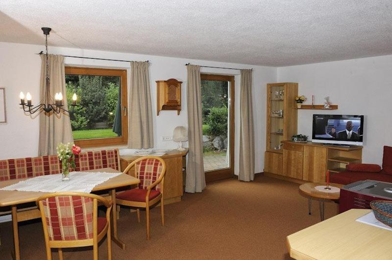 Appartementhaus St. Martin Seefeld in Tirol Phòng bức ảnh